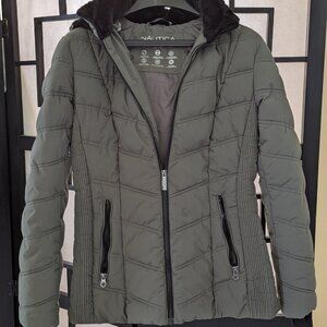 Fabulously Warm Nautica Puffer Coat. Olive, Fleece Pockets, Detach Hood